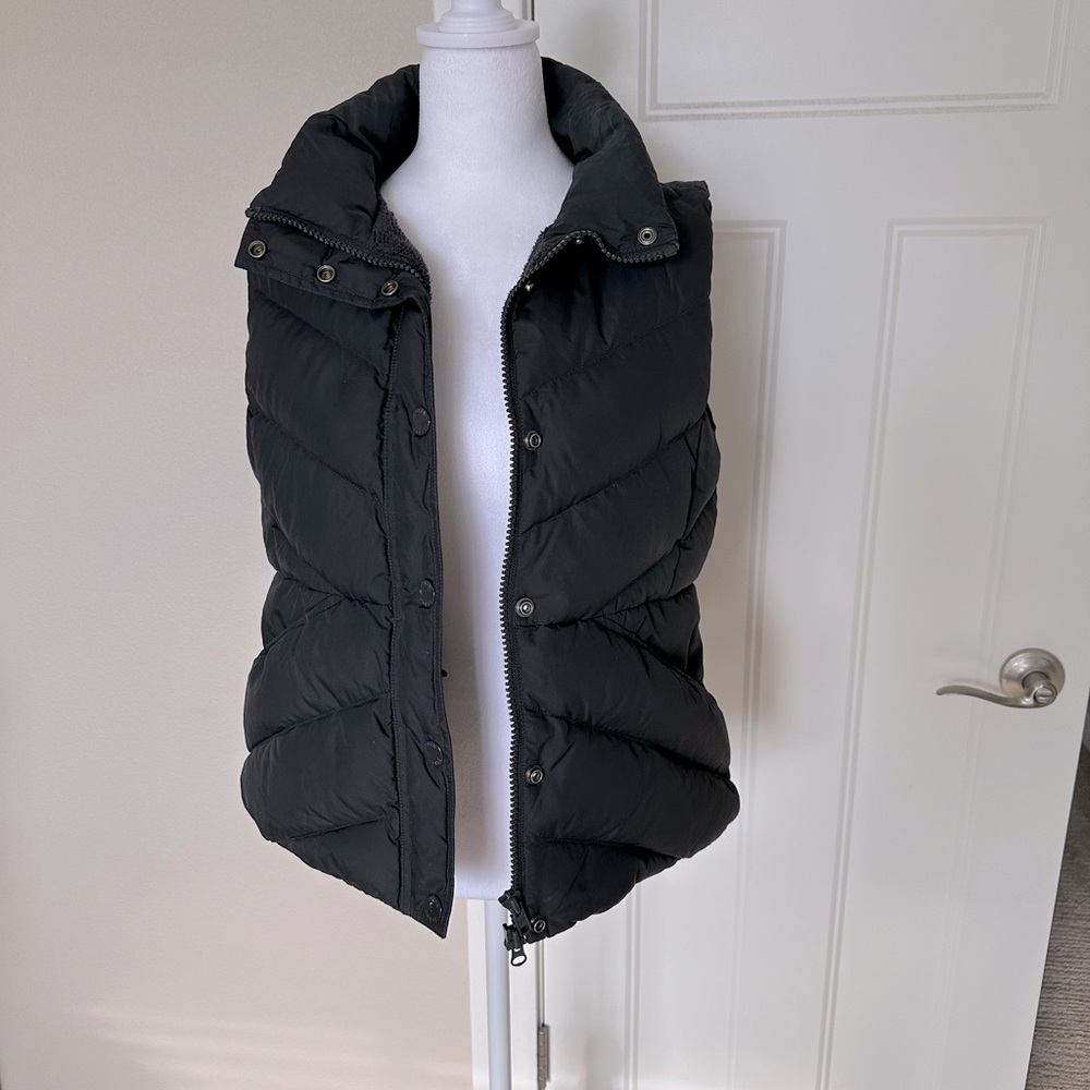 J Crew, size Medium, Down Vest, color Dark Gray